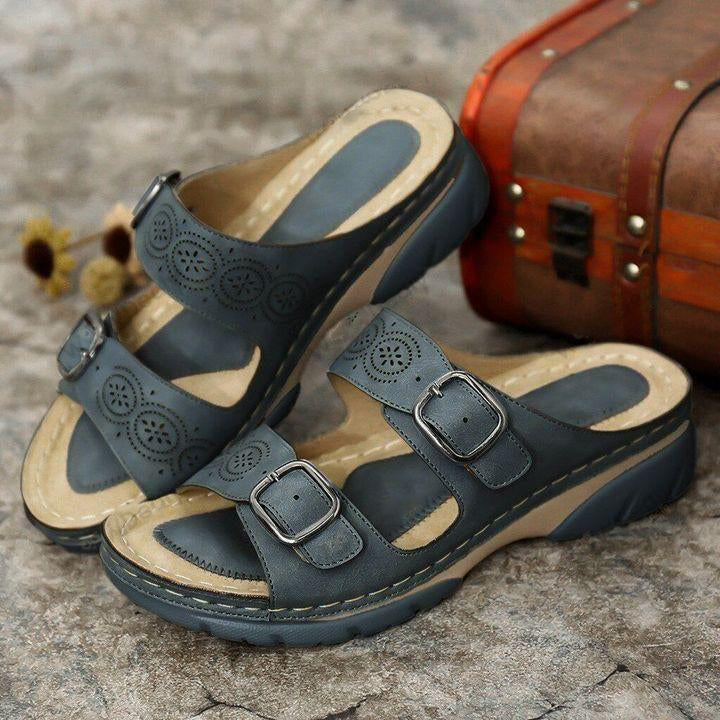 Woman Arizona Soft Footbed Oiled Nubuck Leather Comfy Sandals